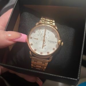 rose gold coach watch